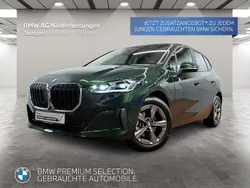 Grün Gebraucht 2024 BMW 216 Active Tourer Efficient Dynamics Van / Kleinbus | 26.980 € (Guter Preis)