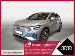 Geysirblau (metallic) Gebraucht 2024 Audi e-tron Ambiente SUV | 42.405 € (Superpreis)