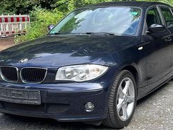 Blau Gebraucht 2006 BMW 116 Kleinwagen | 3.700 € (Fairer Preis)