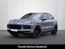 Arktikgrau Gebraucht 2024 Porsche Cayenne SUV | 113.900 € (Fairer Preis)