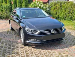Schwarz Gebraucht 2016 VW Passat Comfortline Kombi | 11.500 € (Guter Preis)