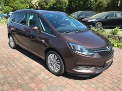 Braun Gebraucht 2017 Opel Zafira Active Van / Kleinbus | 11.490 € (Fairer Preis)