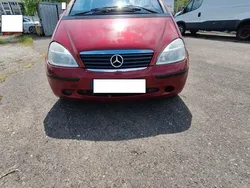 Rot Gebraucht 2000 Mercedes A160 Classic Van / Kleinbus | 800 € (Guter Preis)