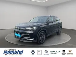 Deep black perleffekt Gebraucht 2024 VW Tiguan Elegance SUV | 39.840 € (Teuer)
