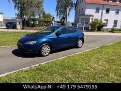 Blau Gebraucht 2015 Seat Leon Style Limousine | 6.990 € (Guter Preis)