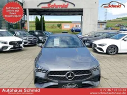 Grau Gebraucht 2024 Mercedes CLA180 AMG line Limousine | 32.770 € (Guter Preis)