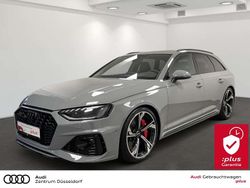 Grau Gebraucht 2022 Audi RS4 Kombi | 57.900 € (Guter Preis)