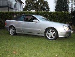 Silber Gebraucht 2002 Mercedes CLK200 Cabrio | 14.900 €