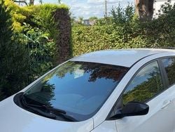 Weiß Gebraucht 2013 Hyundai i30 Trend Limousine | 4.100 € (Guter Preis)