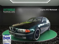 Grün Gebraucht 1999 BMW 523 Exclusive Limousine | 6.990 € (Etwas zu teuer)