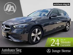 Graphitgrau Gebraucht 2023 Mercedes C200 Avantgarde Kombi | 34.944 € (Fairer Preis)