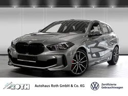Grau Gebraucht 2023 BMW M135 Comfort Edition Kleinwagen | 37.487 € (Fairer Preis)