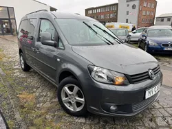 Grau Gebraucht 2011 VW Caddy Maxi Edition Van / Kleinbus | 9.500 € (Fairer Preis)