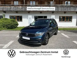 Nightshade blue (blau) Gebraucht 2022 VW Tiguan Active SUV | 27.900 € (Guter Preis)