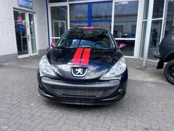 Schwarz Gebraucht 2010 Peugeot 206 Kleinwagen | 3.499 € (Etwas zu teuer)