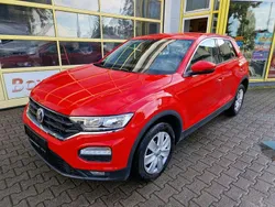 Rot Gebraucht 2018 VW T-Roc Basis SUV | 18.750 € (Fairer Preis)