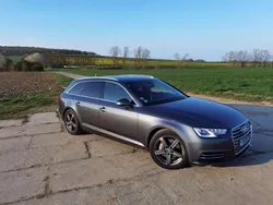 Grau Gebraucht 2016 Audi A4 S-Line Kombi | 14.600 € (Superpreis)