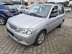 Silber Gebraucht 2002 Mazda Demio Active Kleinwagen | 2.299 € (Fairer Preis)