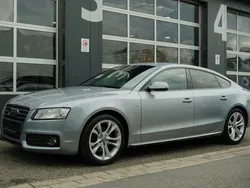 Grau Gebraucht 2010 Audi A5 Sportback Performance Limousine | 10.790 € (Fairer Preis)