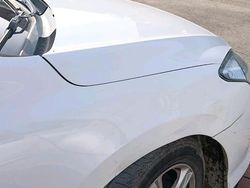 Weiß Gebraucht 2011 Hyundai i30 Kombi | 2.850 € (Etwas zu teuer)