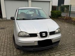 Silber Gebraucht 2003 Seat Arosa Kleinwagen | 300 € (Superpreis)