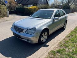 Silber Gebraucht 2001 Mercedes C200 Classic Limousine | 1.100 € (Superpreis)