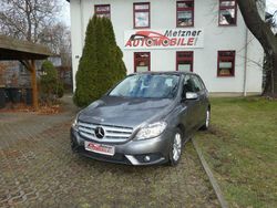 Grau Gebraucht 2012 Mercedes B180 Van / Kleinbus | 10.980 € (Superpreis)