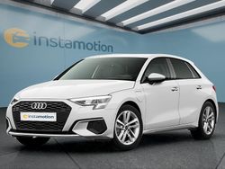 Weiß Gebraucht 2022 Audi A3 Sportback e-tron Kleinwagen | 26.749 € (Teuer)