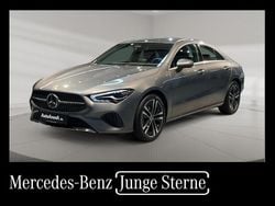 Grau Gebraucht 2025 Mercedes CLA180 Progressive Limousine | 32.762 € (Guter Preis)