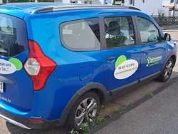 Blau Gebraucht 2016 Dacia Lodgy Lauréate Van / Kleinbus | 6.800 € (Guter Preis)