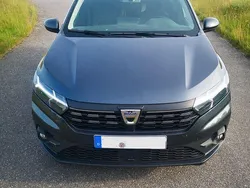 Grau Gebraucht 2022 Dacia Sandero Kleinwagen | 9.800 €