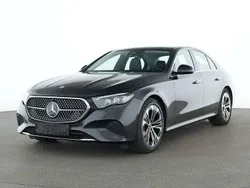 Metalliclack graphitgrau Gebraucht 2024 Mercedes E220 Avantgarde Limousine | 48.750 € (Superpreis)