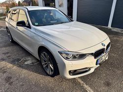 Weiß Gebraucht 2014 BMW 320 Sport Line Kombi | 14.500 € (Teuer)