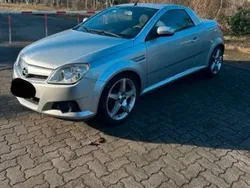 Silber Gebraucht 2006 Opel Tigra Cabrio | 3.200 € (Fairer Preis)
