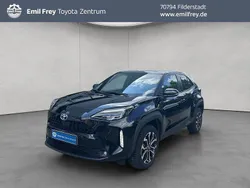 Mysticschwarz mica Gebraucht 2023 Toyota Yaris Cross Team SUV | 20.460 € (Superpreis)