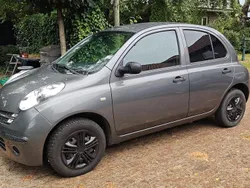 Grau Gebraucht 2006 Nissan Micra Kleinwagen | 1.300 € (Fairer Preis)