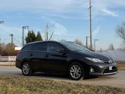 Schwarz Gebraucht 2013 Toyota Auris Touring Sports Life+ Kombi | 6.250 € (Fairer Preis)