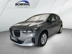 Grau Neu 2025 BMW 216 Active Tourer Van / Kleinbus | 35.400 €
