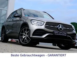 Grau Gebraucht 2019 Mercedes GLC200 AMG SUV | 34.950 € (Guter Preis)