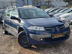 Blau Gebraucht 2009 Renault Mégane GrandTour Kombi | 1.490 € (Fairer Preis)