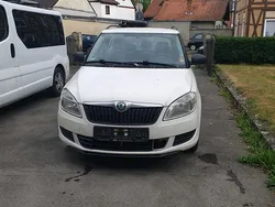 Weiß Gebraucht 2012 Skoda Fabia Kombi | 2.000 € (Fairer Preis)