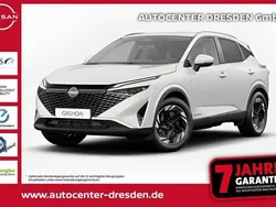 Pearl white Neu 2024 Nissan Qashqai N-Connecta SUV | 32.790 € (Superpreis)