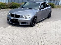 Grau Gebraucht 2009 BMW 125 Coupé M Sport Coupé | 12.500 € (Fairer Preis)