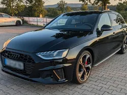 Schwarz Gebraucht 2023 Audi A4 S-Line Kombi | 41.950 € (Etwas zu teuer)