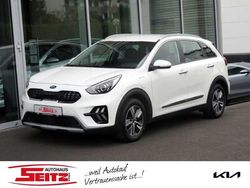 Weiß Gebraucht 2021 Kia Niro Vision SUV | 18.990 € (Fairer Preis)
