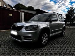 Andere farben Gebraucht 2016 Skoda Yeti SUV | 16.600 € (Teuer)