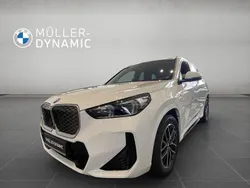 Alpinweiss iii Neu 2025 BMW iX1 Comfort Edition SUV | 50.490 € (Guter Preis)