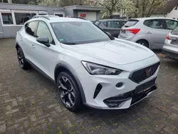 Weiß metallic Gebraucht 2023 Cupra Formentor SUV | 29.900 € (Fairer Preis)