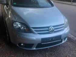 Silber Gebraucht 2006 VW Golf V Kleinwagen | 3.100 € (Fairer Preis)