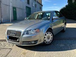 Grau Gebraucht 2007 Audi A4 Limousine | 3.700 € (Fairer Preis)